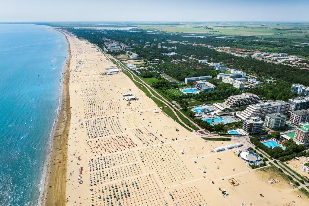 Appartamenti Narcisi Бибионе Экстерьер фото